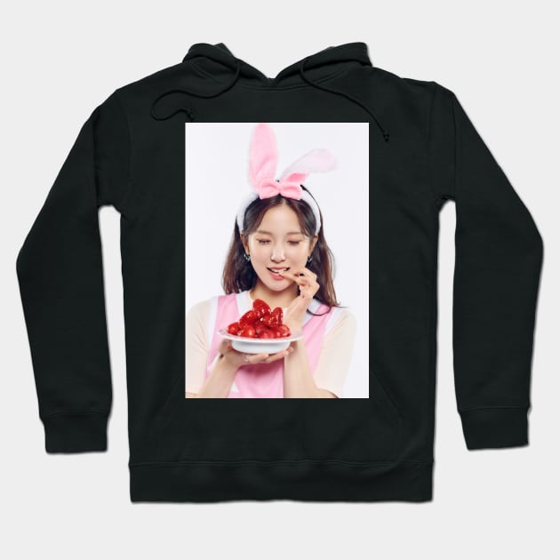 Choi Yujin Hoodie by rafand23